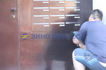 Метални входни врати за жилищни сгради